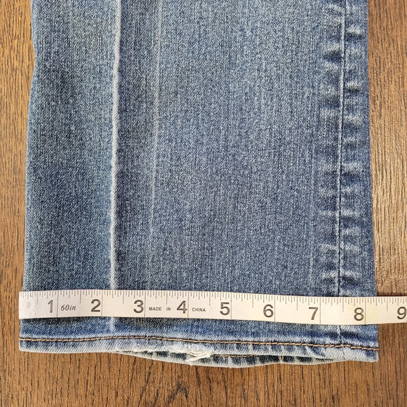 New York & Company Curvy Low Rise Bootcut Medium Wash Jeans Size Women's 4 Tall - Picture 8 of 10